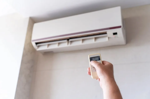 Có Nên Bật Điều Hòa Liên Tục Hay Không Để Tiết Kiệm Điện?