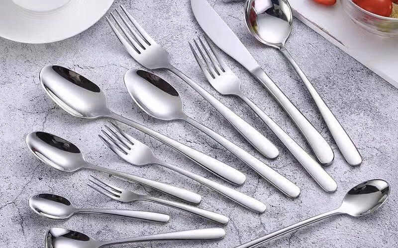 Bộ từ vựng tiếng Anh trong nhà bếp 2 Các dụng cụ ăn uống