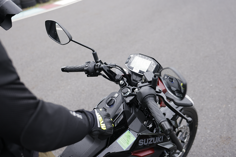 Hộc đựng đồ New Satria