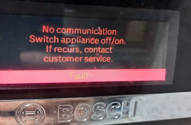 Máy Rửa Bát Bosch không Giao Tiếp: Nguyên Nhân và Cách Khắc Phục