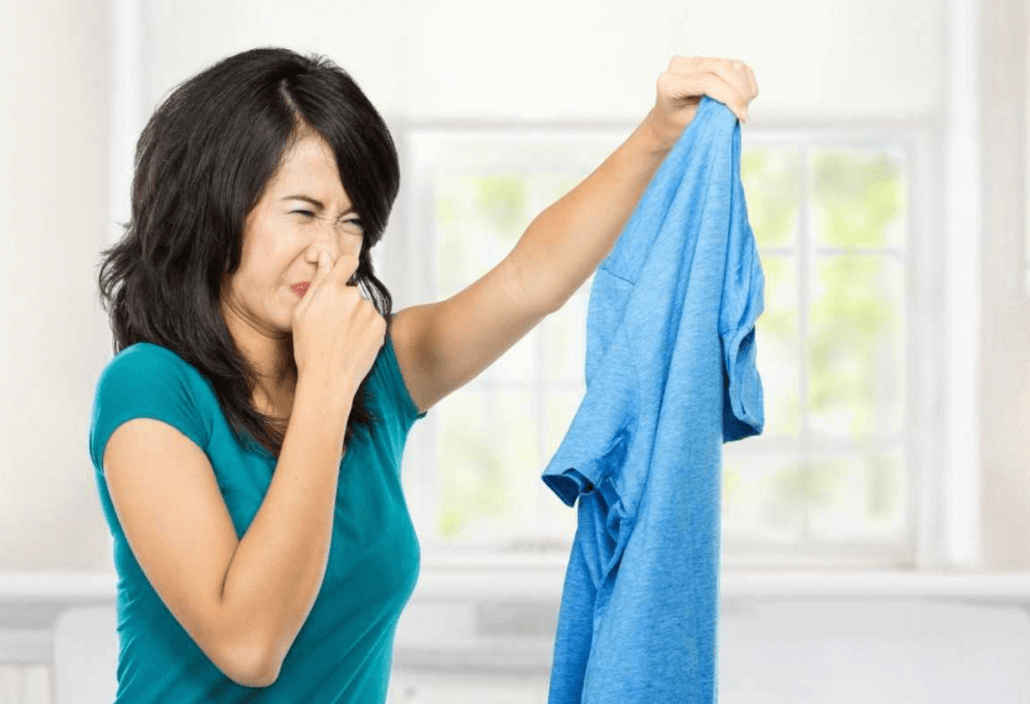 Giải Quyết Vấn Đề Quần Áo Ẩm Ơt Mùa Nồm: Tại Sao Máy Sấy Lại Cần Thiết?