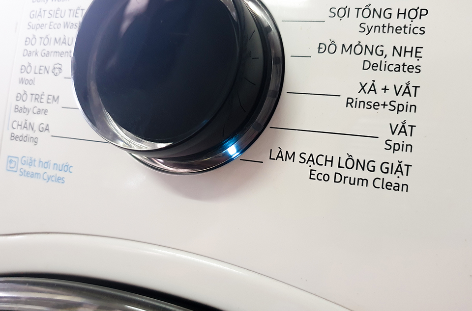 Tại Sao Nên Khám Phá Chế Độ Vệ Sinh Trên Máy Giặt?